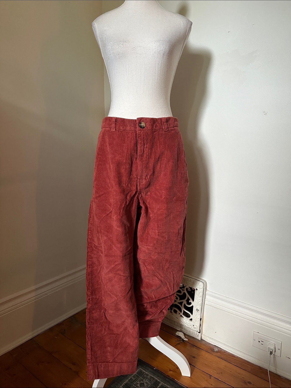 PATAGONIA 100% Oraganic Cotton Red Orange Gorpcore Corduroy Wide Leg Pants Sz 12